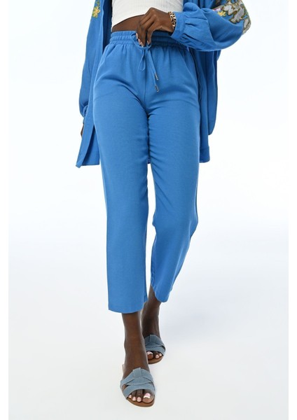 Kadın Rahat Kalıp Beli Lastikli Düz Renk Pantolon