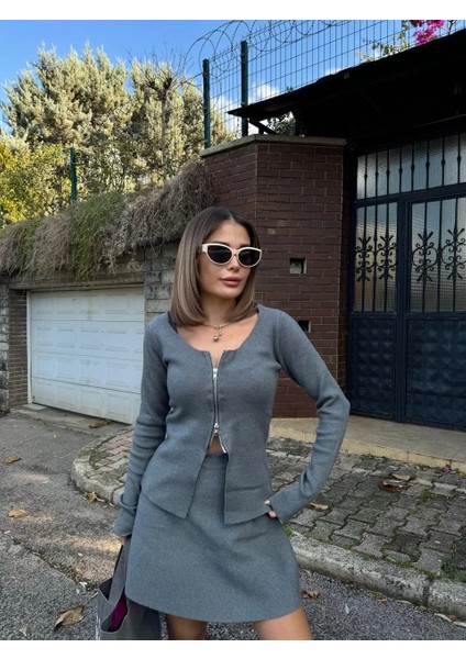 Ikili Fermuarlı Hırkalı Etekli Takım - Füme modelleri