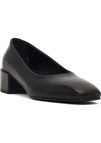 Kadın Siyah Kalın Kısa Topuklu Deri Ayakkabı 25AFD184818