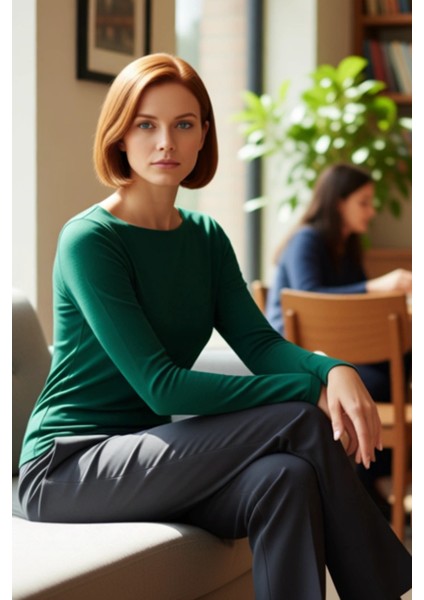 Kadın Moda Şık Üst Giyim Crop Kayık Yaka Slim Kalıp Örme Pamuklu Fitted Vücuda Oturan Esnek Bluz