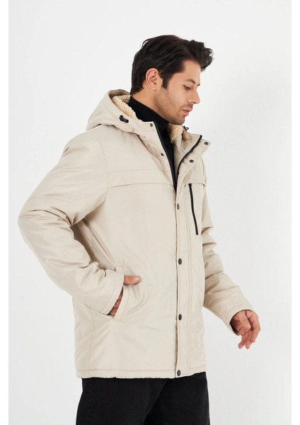 İçi Kürklü Su ve Rüzgar Geçirmez Cepli Kapüşonlu Erkek Mont modelleri