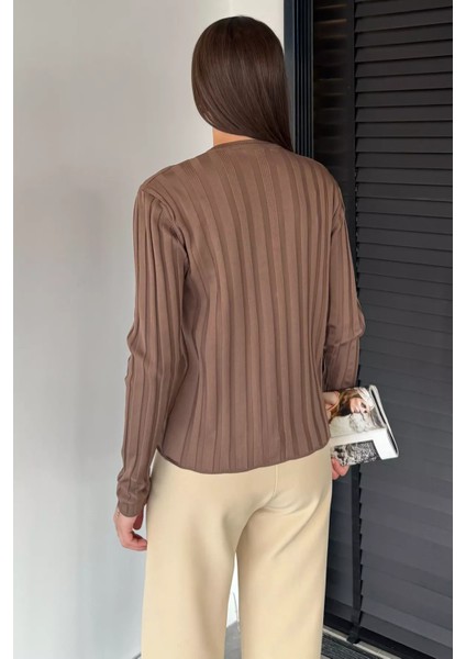 Kadın Düğme Detaylı Triko Hırka (M-L-Xl Uyumludur) P-00018886 fırsatları