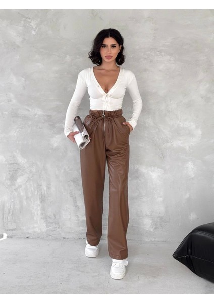 Kendinden İnce Kemerli Deri Pantolon Kahve