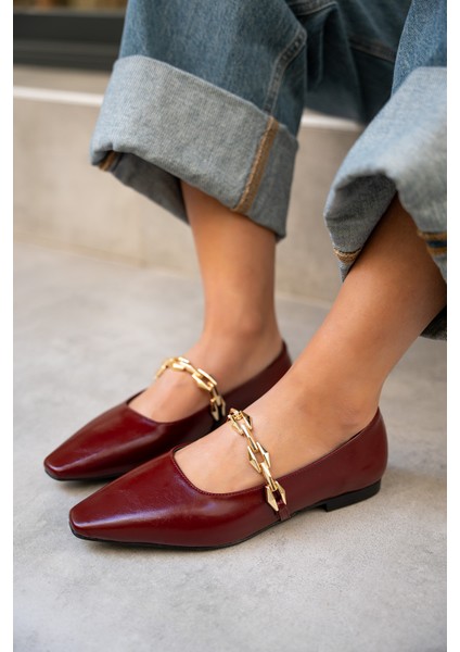 Dennis Bordo Zincir Detaylı Düz Babet fiyatları