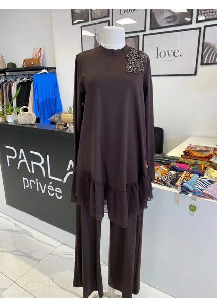 Şifon Detaylı Ikili Takım Kahverengi