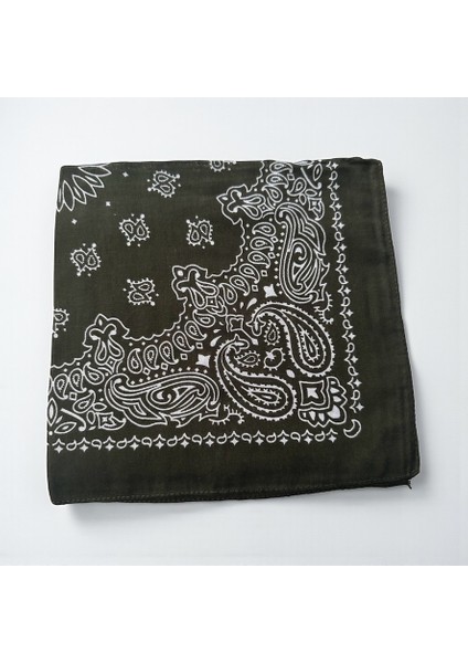 Yeşil Renk Içi Beyaz Desenli %100 Koton Bandana modelleri