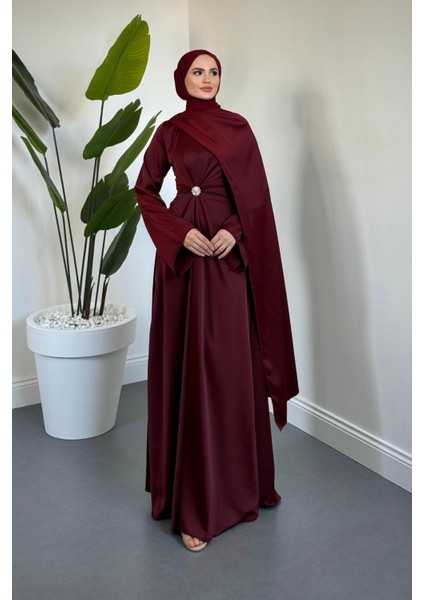 Wave Broşlu Pelerinli Saten Abiye Bordo fiyatları