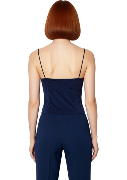 Kolsuz Bluz Fitted Degaje Yaka Polyester Örme Kumaş Seçkin Malzeme Mükemmel Uyum modelleri