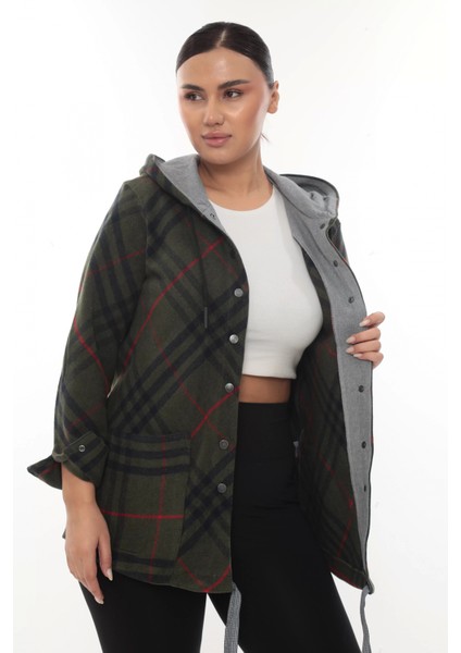 Büyük Beden Rahat Kalıp Kapüşonlu Oduncu Kadın Gömlek Hırka