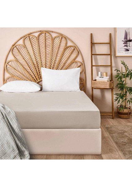 Soft Basic Çift Kişilik Düz Kenar Çarşaf - Bej - 240X260 cm
