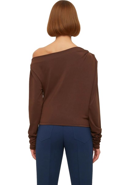 Kadın Regular Asimetrik Yaka Fırfırlı Kol Regular Kalıp Örme Fitted Vücuda Oturan Drapeli Esnek Bluz modelleri