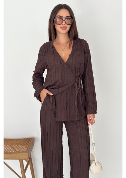 Kadın Kahverengi Bağlamalı Takım – Sofistike & Yapılandırılmış Stil fırsatları