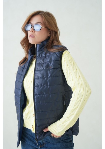 İçi Astarlı Su ve Rüzgar Geçirmez Cepli Kadın Yelek fiyatları