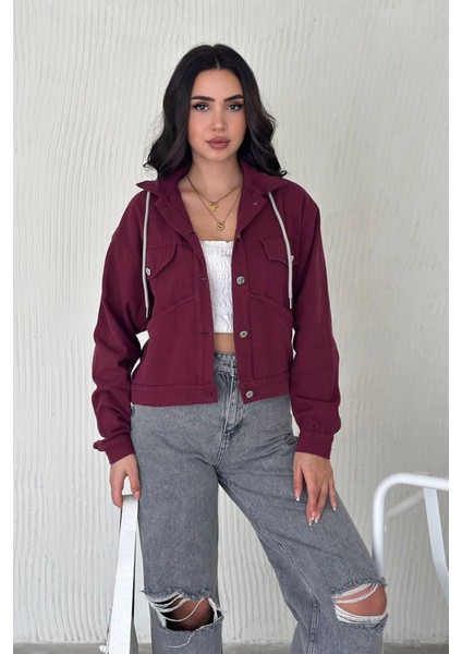 Kadın Kapüşonlu Düğmeli Gabardin Ceket – Sportif & Şehirli Stil