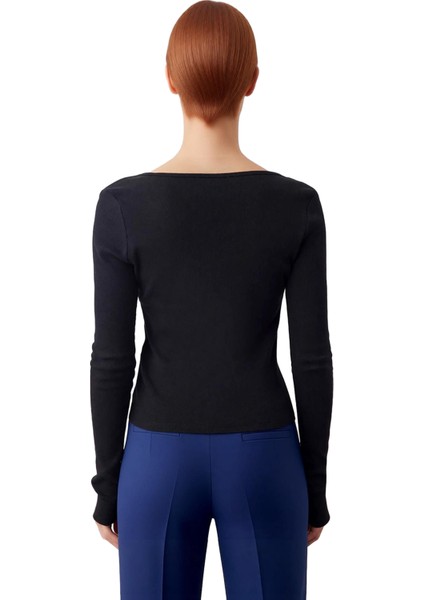 Kadın Havuz Yaka Agraf Detaylı Vücuda Oturan Esnek Örme Kaliteli Şık Rahat Modern fırsatları