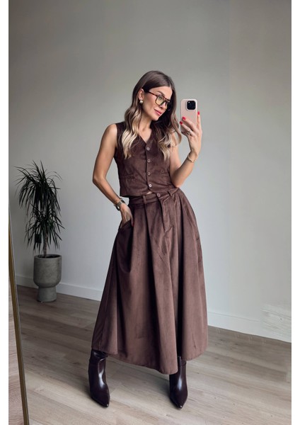 Kahverengi Ince Fitilli Yelek Etek Kadife Takım