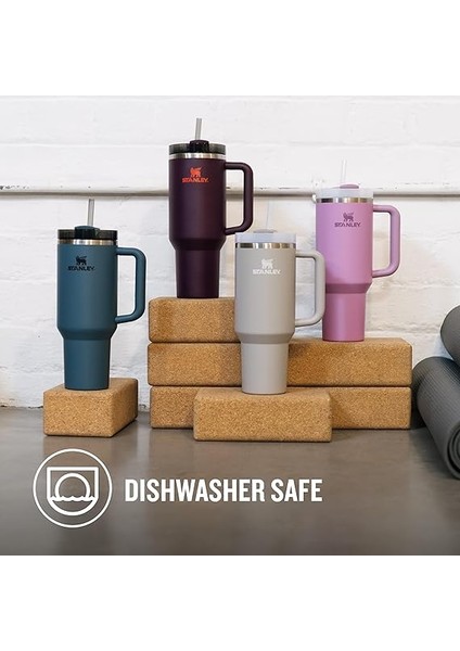 Quencher Pipetli Termos 1.18 Litre Açık Gri Renk indirimleri