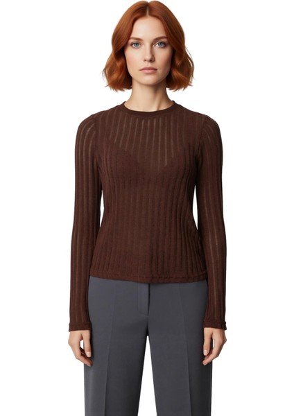 Kadın Moda Şık Regular Bisiklet Yaka Regular Kalıp Örme Transparan Triko Görünümlü Kumaş Boy Bluz fiyatları