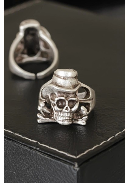 Bfs Kuru Kafa Tasarımlı Eskitme Gümüş Renkli Ayarlamalı Model Erkek Yüzük