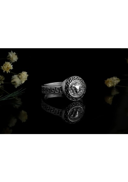 Medusa Işıltısı Yüzük