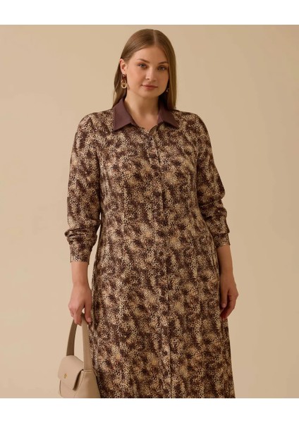 10002521314009 Önden Düğmeli Desenli Günlük Elbise