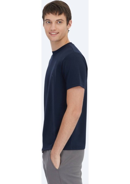 Lacivert Düz Bisiklet Yaka T-Shirt modelleri