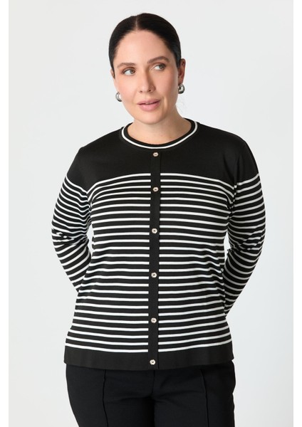 Büyük Beden Çizgili Triko Kazak-Siyah indirimleri