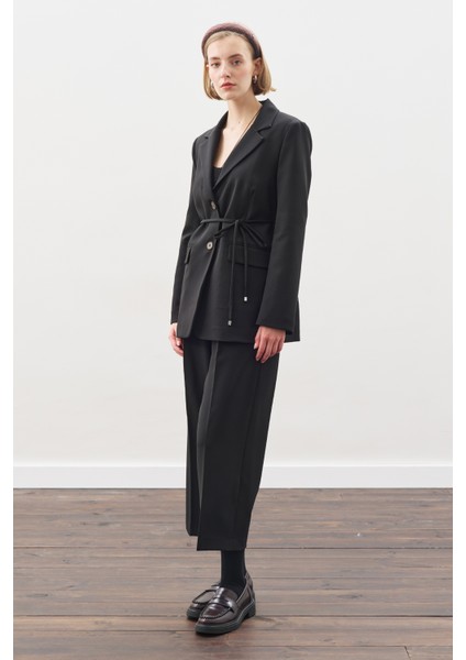 Kuşaklı Tek Düğmeli Blazer Ceket Siyah modelleri