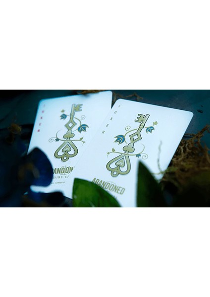 Abandoned Luxury Oyun Kartı (Royal Ivy Serisi) modelleri