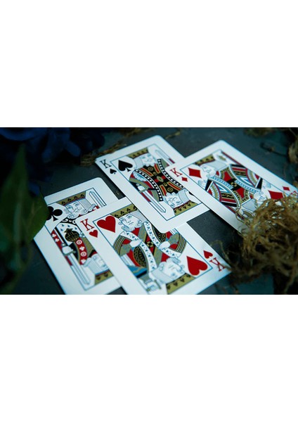 Abandoned Luxury Oyun Kartı (Royal Ivy Serisi)