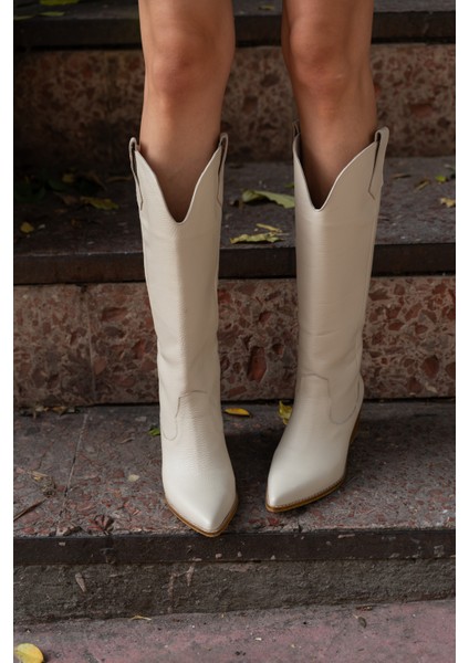 Arrow Ekru Renkli Hakiki Deri Kadın Western Topuklu Çizme fiyatları