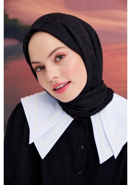 Çiçek Desen Jakar Italyan Ipekli Şal Siyah fiyatları