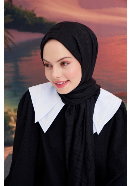 Çiçek Desen Jakar Italyan Ipekli Şal Siyah fırsatları