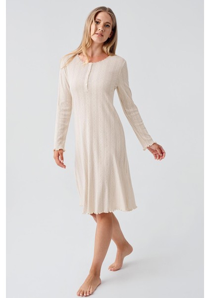 Uzun Kollu Düğmeli Ajurlu Esnek Pamuklu Kısa Gecelik 18107