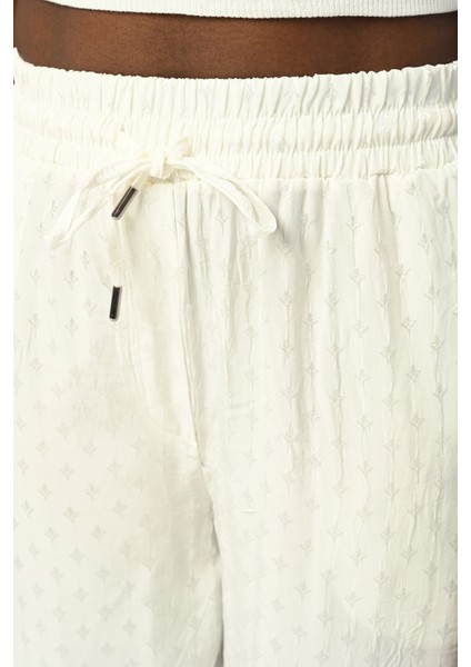 Kadın Beli Lastikli Bol Paça Desenli Ekru Pantolon fiyatları