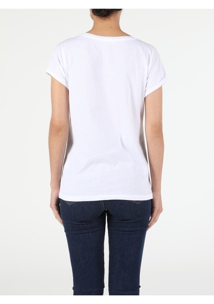 Regular Fit Bisiklet Yaka Örme Kadın Beyaz Kısa Kol Tişört fiyatları