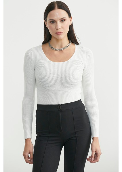 Fitilli Alttan Çıtçıtlı Triko Kazak - Kemik