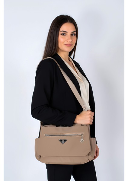 Astarlı Askılı 3 Bölmeli El ve Omuz Çantası 111004