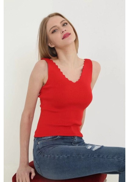 Kadın V Yaka Fırfır Detay Crop - Kırmızı fiyatları