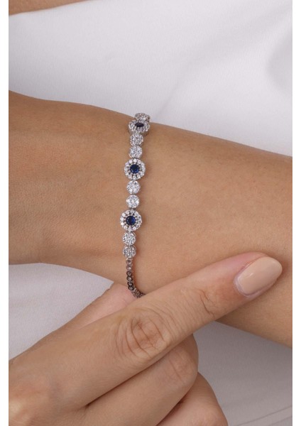 Safir Taşlı Su Yolu Pırlanta Montür Rodyum Kaplama Gümüş Bileklik modelleri