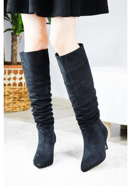 Kadın Oslo Topuklu Büzgülü Şık Tarz Günlük Rahat Çizme Siyah Süet fiyatları