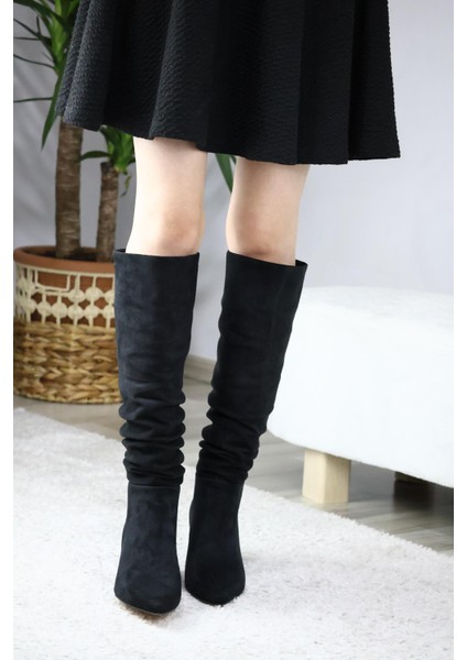 Kadın Oslo Topuklu Büzgülü Şık Tarz Günlük Rahat Çizme Siyah Süet modelleri