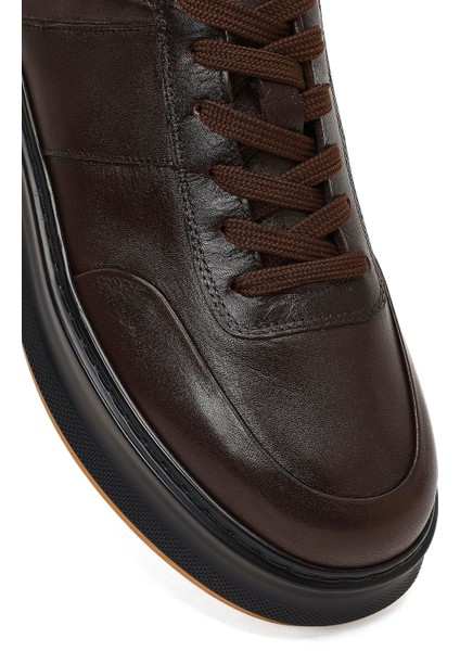 Erkek Kahverengi Bağcıklı Kalın Tabanlı Deri Sneaker 25WFD641918