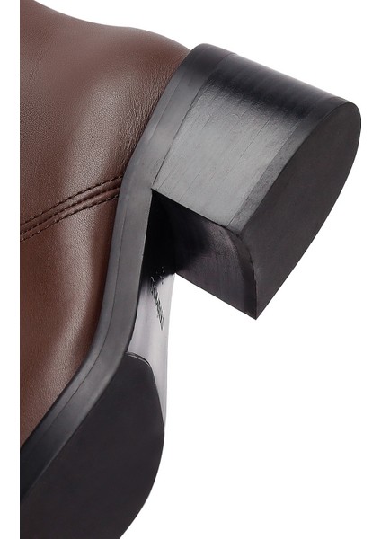 Kadın Kahverengi Kalın Topuklu Deri Çizme 25WFD491618