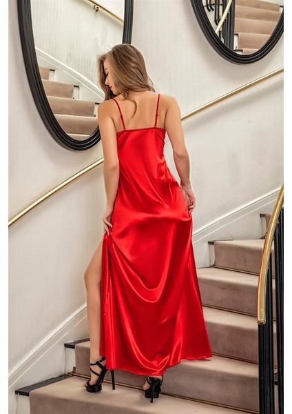 Dantelli Uzun Yırtmaçlı Saten Gecelik Elbise String Takım Kırmızı (MGP31512) fırsatları