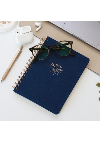 A5 Spiralli Sert Kapak Düz Çizgisiz Tarihsiz Not Defteri Lacivert