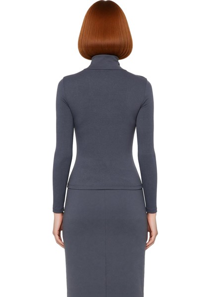 Kadın Moda Şık Regular Balıkçı Yaka Slim Kalıp Örme Yumuşak Kumaşlı Fitted Vücuda Oturan Esnek Bluz modelleri