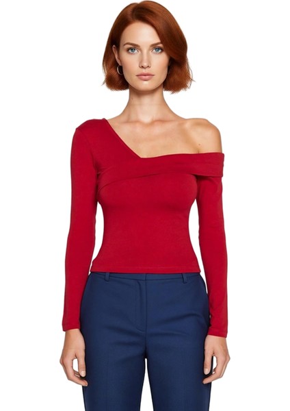 Kadın Vücuda Oturan Crop Örme Bluz Asimetrik Yaka Uzun Kol Kaliteli Şık Rahat Modern Zarif fiyatları