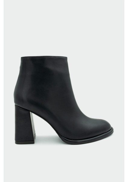 Tobin Siyah Fermuarlı Kadın Bot