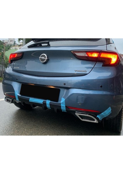 Opel Astra K Egzoz Görünümlü Difüzör 2015-2021 Parlak Siyah fırsatları